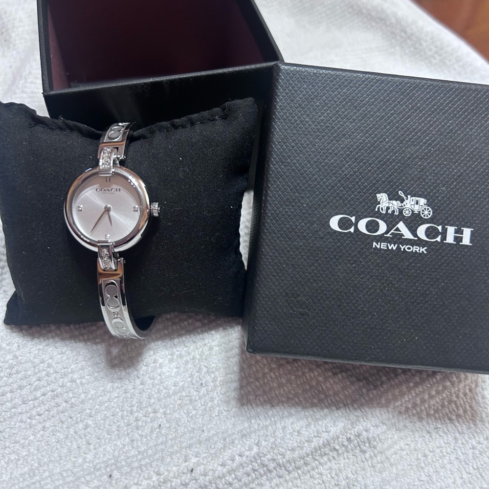 Coach Women's Chrystie Stainless Steel Bracelet Watch - Picture 2 of 4